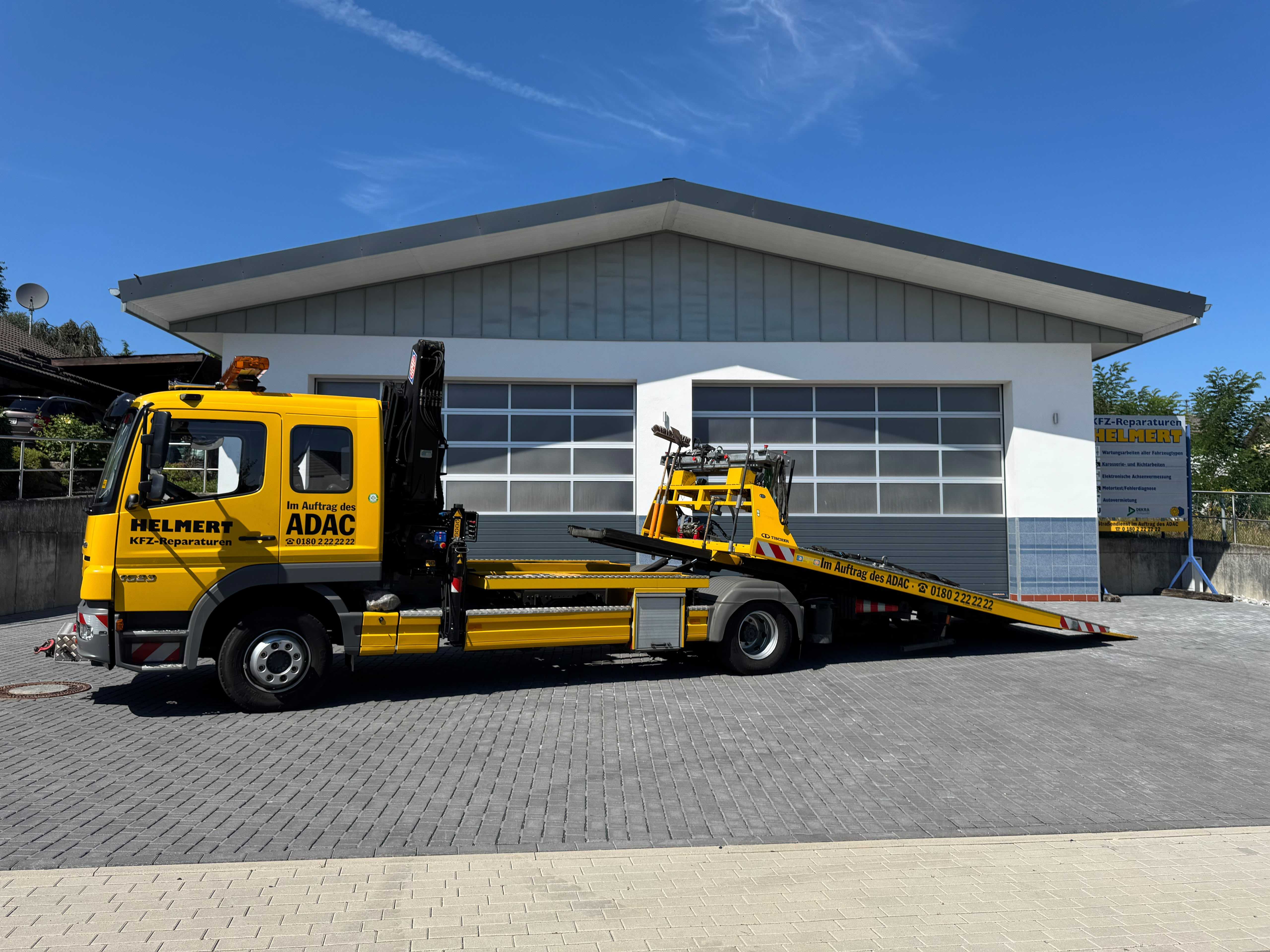LKW Mercedes Kran Detail 3